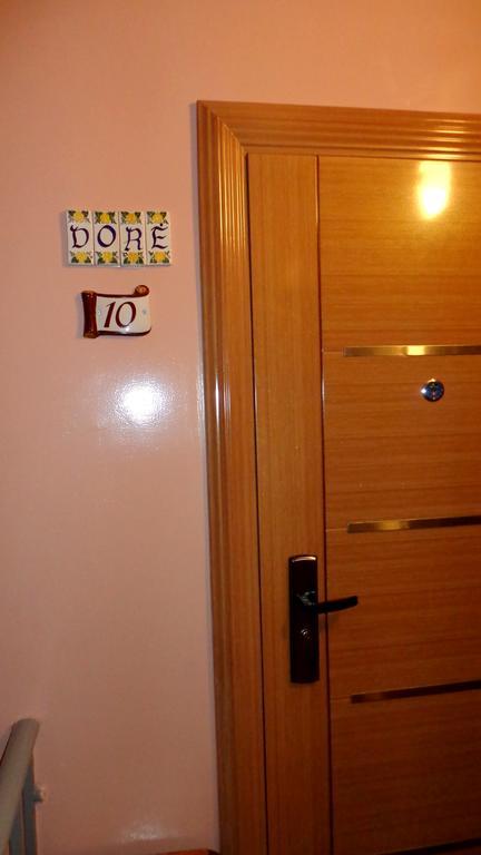 Apartamentai Dore 니다 외부 사진