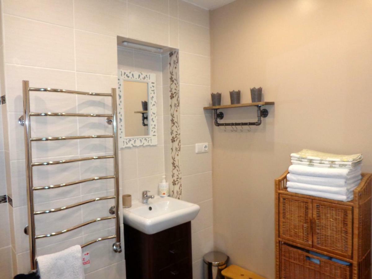 Apartamentai Dore 니다 외부 사진